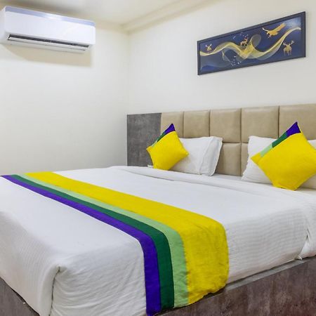 Itsy Hotels Signature, Nehru Nagar Ahmedabad Exterior photo